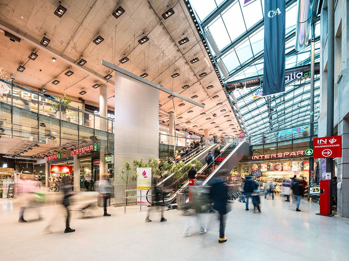 Bild 1_Q19 Mall_c_Q19_Robert Fritz.jpg