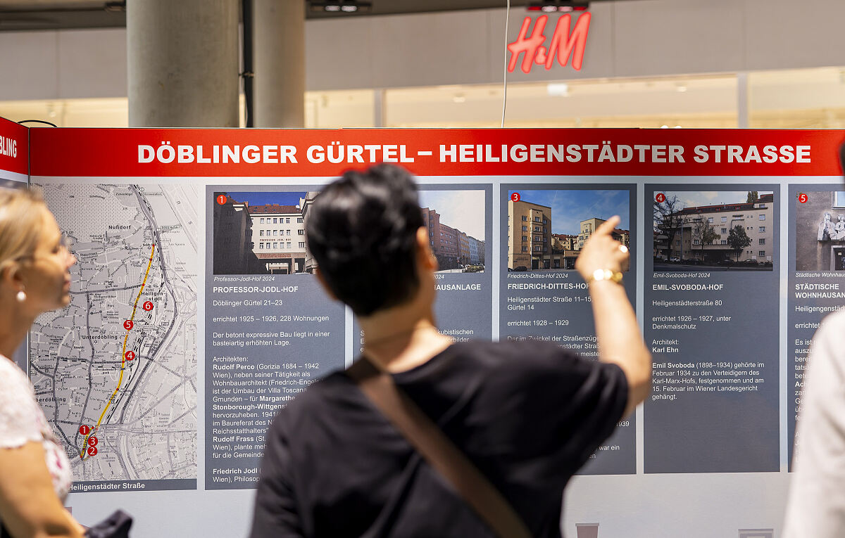 Bild 3_Gemeindebau-Ausstellung im Q19_c_Q19_Hans Hofer.jpg